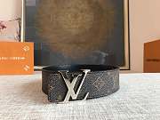 Louis Vuitton Monogram Initiales Belt Silver-tone Metal Size 4 cm - 6