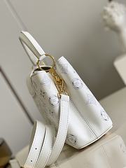 Louis Vuitton Capucines BB White Calfskin Leather 27x18x9 cm - 6