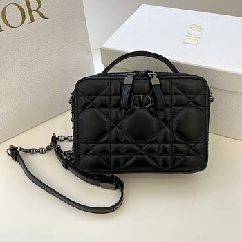 Dior 30 Montaigne Box Bag Black Leather 19x14x5 cm