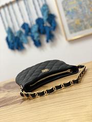 Chanel Hobo Handbag Black Lambskin size 17.5 x 24 x 6 cm - 3