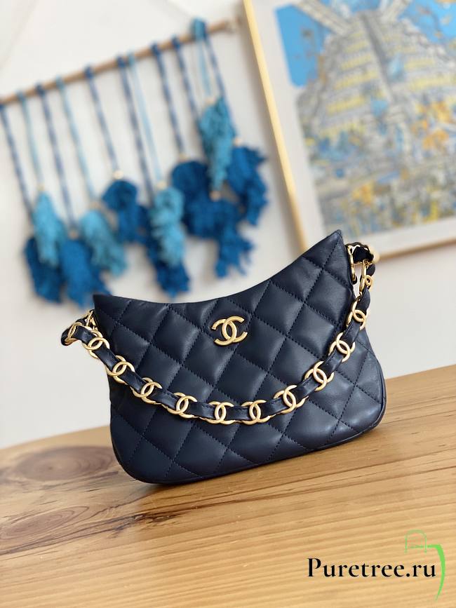 Chanel Hobo Handbag Navy Blue Lambskin size 17.5 x 24 x 6 cm - 1