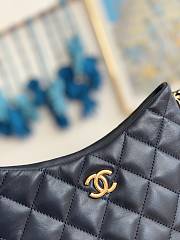 Chanel Hobo Handbag Navy Blue Lambskin size 17.5 x 24 x 6 cm - 4
