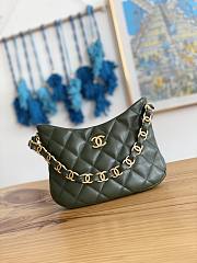 Chanel Hobo Handbag Khaki Green Lambskin size 17.5 x 24 x 6 cm - 1