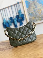 Chanel Hobo Handbag Khaki Green Lambskin size 17.5 x 24 x 6 cm - 3