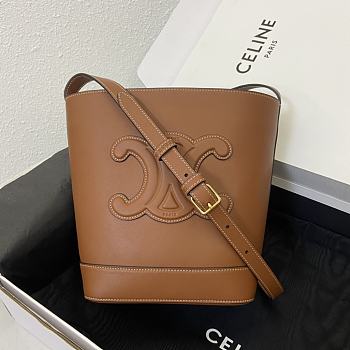 Celine Small Bucket Cuir Triomphe Smooth Leather Tan Size 22 x 24 x 13 cm