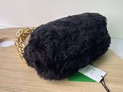 Bottega Veneta Chain Pouch Shearling Black Bag size 31x12x16 cm - 5