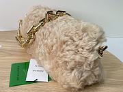 Bottega Veneta Chain Pouch Shearling Beige Bag size 31x12x16 cm - 4