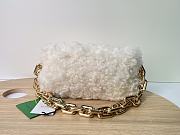 Bottega Veneta Chain Pouch Shearling White Bag size 31x12x16 cm - 1