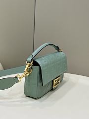 Fendi Baguette Mint Green Nappa Leather Bag size 26×5×13 cm - 3