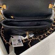 Chanel Flap Bag Black Lambskin AS3499 size 18x23x9 cm - 4