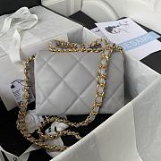 Chanel Flap Bag Gray Lambskin AS3499 size 18x23x9 cm - 2