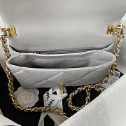 Chanel Flap Bag Gray Lambskin AS3499 size 18x23x9 cm - 3