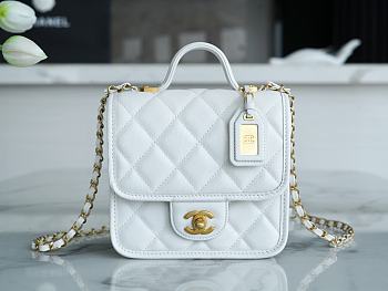 Chanel Small Flap Bag With Top Handle White AS3652 size 17×20.5×6 cm