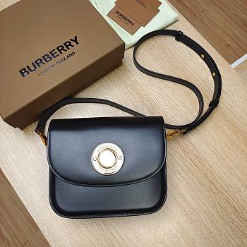 Burberry Leather Small Elizabeth Bag Black size 19 x 6 x 16 cm