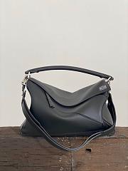 Loewe Large Puzzle Bag In Classic Calfskin Black size 35x17x24 cm - 5