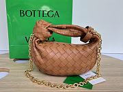 Bottega Veneta Mini Jodie Caramel Lambskin size 23 x 28 x 8 cm - 1