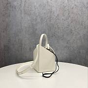 Givenchy Small Cut Out Bucket Bag White/Black size 11.5 × 17.5 × 11.5 cm - 3