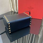 Valentino Rockstud Alcove Box Bag Black Size 19 x 12 x 8 cm - 2