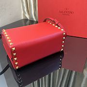 Valentino Rockstud Alcove Box Bag Red Size 19 x 12 x 8 cm - 5