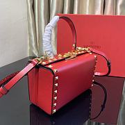 Valentino Rockstud Alcove Box Bag Red Size 19 x 12 x 8 cm - 3