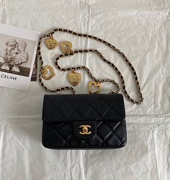 Chanel Mini Flap Bag in Black Lambskin AS3456 size 18×5×12 cm
