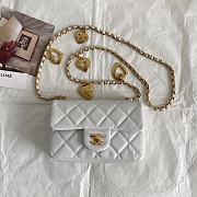 Chanel Mini Flap Bag in White Lambskin AS3456 size 18×5×12 cm - 1