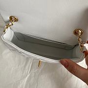 Chanel Mini Flap Bag in White Lambskin AS3456 size 18×5×12 cm - 2