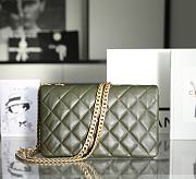 Chanel Flap Bag in Khaki Green Lampskin AS3609 size 25x16x10 cm - 3