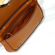 Gucci Blondie Shoulder Bag Brown Leather 699268 size 28x16x4 cm - 2