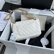 Chanel 2.55 Handbag White Aged Calfskin & Gold-Tone Metal Size 24 cm - 4