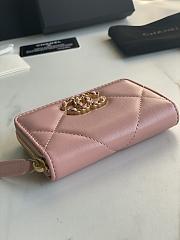 Chanel 19 Zipped Coin Purse Pink Lambskin AP0949 size 11x7.5x2 cm - 3