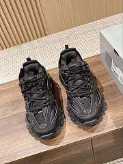 Balenciaga Track LED Trainers 05 - 4