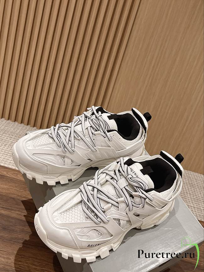 Balenciaga Track LED Trainers 06 - 1