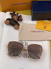 Louis Vuitton Sunglasses L9011 - 6