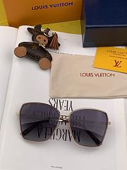 Louis Vuitton Sunglasses L9011 - 5