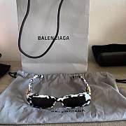 Balenciaga DYNASTY RECTANGLE SUNGLASSES IN WHITE - 5