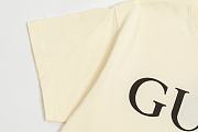 Gucci Oversize T-shirt with Interlocking G Off-white - 2