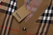 Burberry Cut-out Sleeve Check Cardigan in Brown - 2