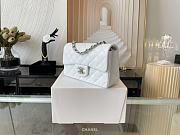 Chanel Classic Flap Bag White Caviar Silver Hardware A01116 size 20cm - 5