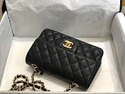 Chanel Classic Flap Bag Black Caviar Golden Hardware A01116 size 20cm - 2