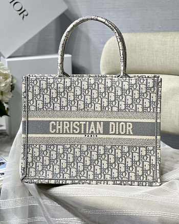 DIOR Book Tote Gray Dior Oblique Embroidery 36.5cm