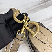 Dior Saddle Bag With Strap Beige Grained Calfskin 25.5 cm - 4