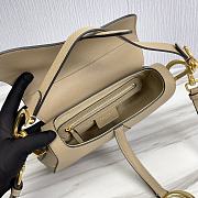 Dior Saddle Bag With Strap Beige Grained Calfskin 25.5 cm - 3
