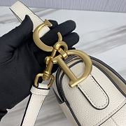 Dior Saddle Bag With Strap White Grained Calfskin 25.5 cm - 3