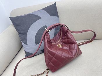 Chanel Hobo Bag Bordeaux Lambskin Size 25 x 26 x 8 cm