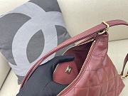 Chanel Hobo Bag Bordeaux Lambskin Size 25 x 26 x 8 cm - 5