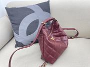 Chanel Hobo Bag Bordeaux Lambskin Size 25 x 26 x 8 cm - 3
