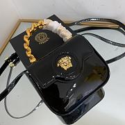Versace La Medusa Patent Mini Bag Black Size 16 x 6 x 12 cm - 6