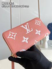 LV Zippy Wallet Rose Trianon Pink/Cream Monogram M81645  - 4