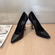 YSL Opyum Pumps In Black Smooth Leather With Gold-Tone Heel - 6